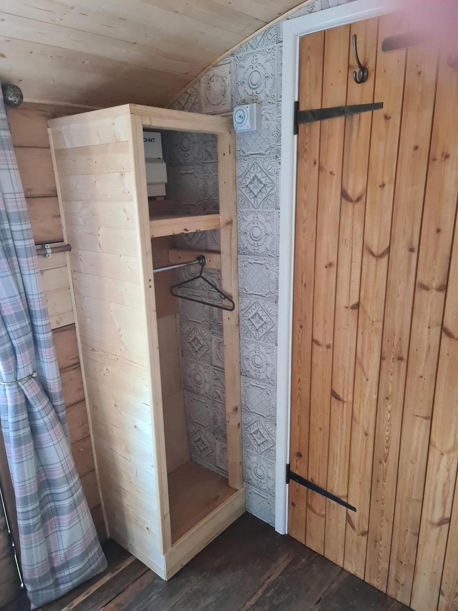 Stonehenge Inn & Shepherd'S Huts Bulford Kamer foto