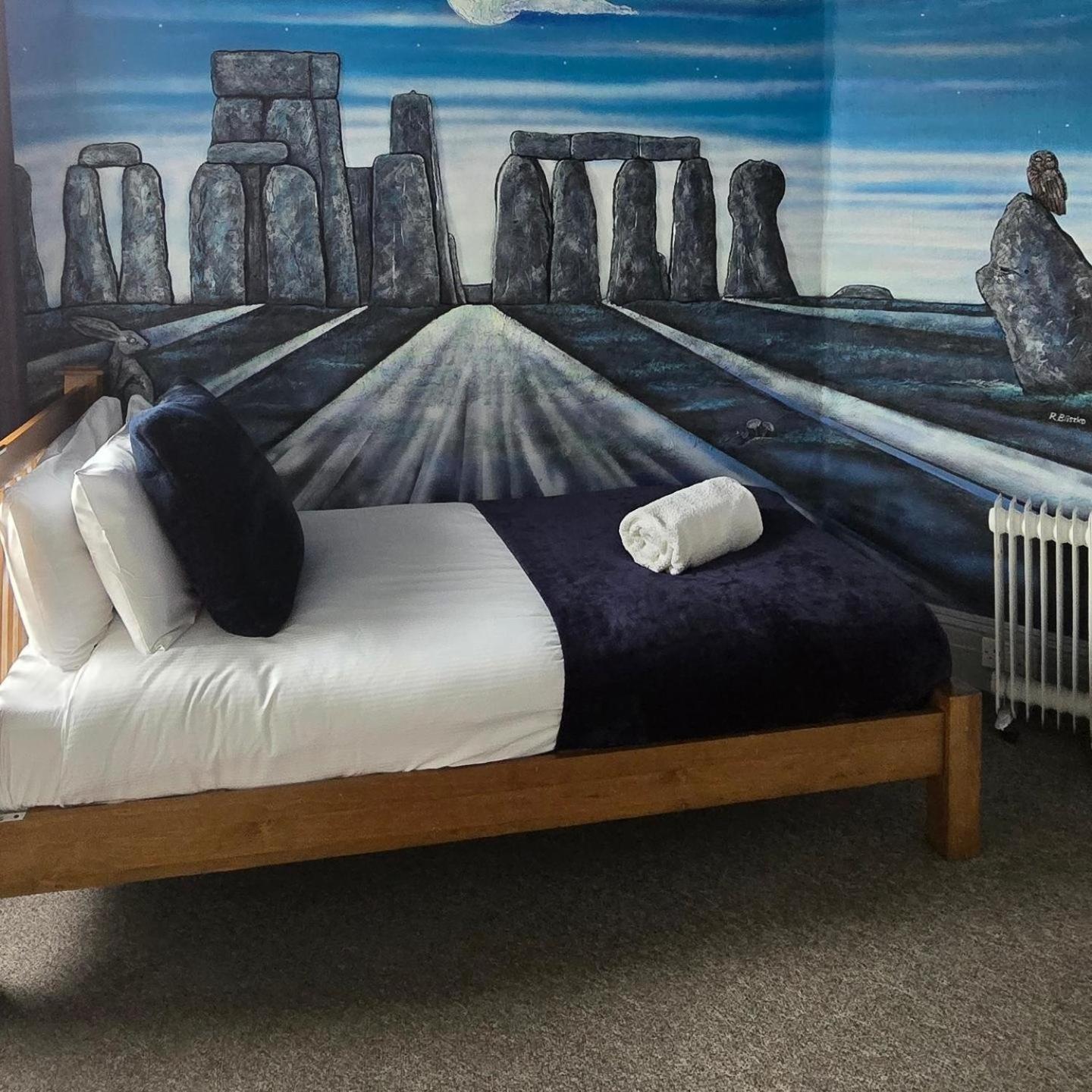 Stonehenge Inn & Shepherd'S Huts Bulford Buitenkant foto