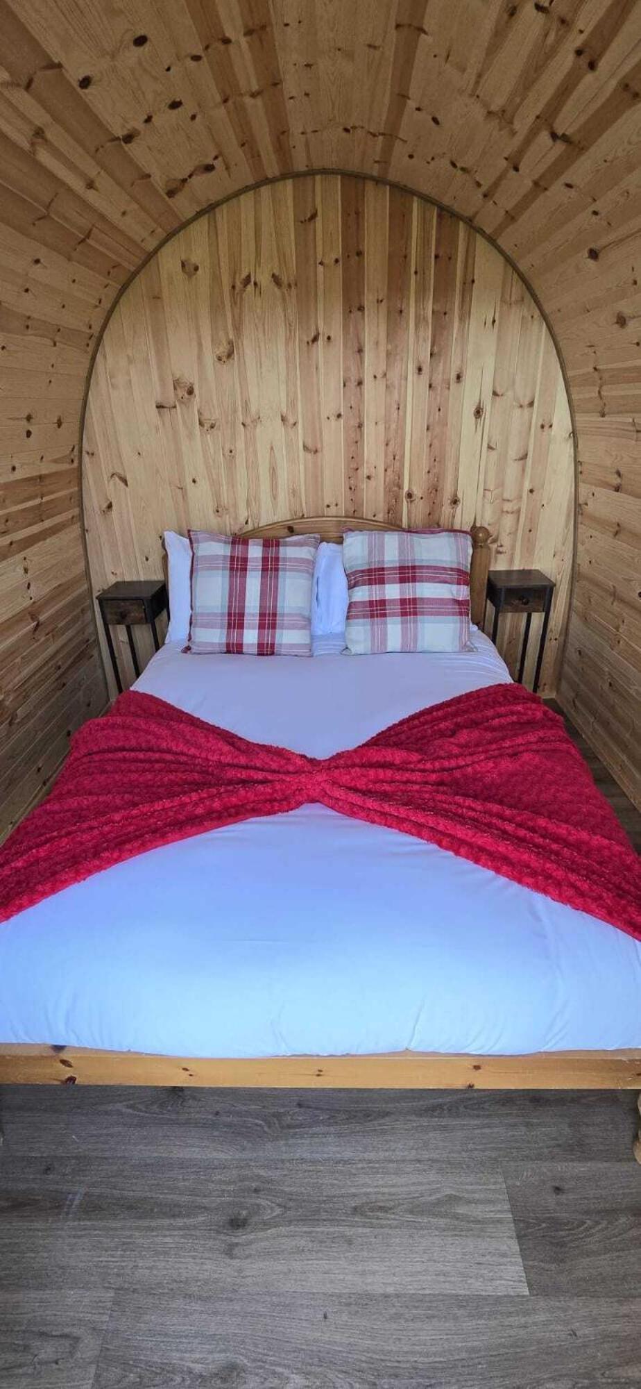 Stonehenge Inn & Shepherd'S Huts Bulford Kamer foto